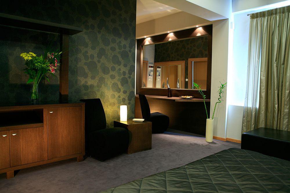 Galaxy Art Hotel Oraiokastro Exterior photo
